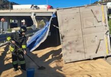 Caos Autostrade, camion ribaltato sulla A10, code e rallentamenti incidente A10 Savona 23 dicembre 2024