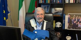 Incidente per il presidente Marco Bucci, frattura alla clavicola Marco Bucci frattura 29 gennaio 2025