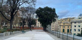 Genova, blitz della polizia locale all’Acquasola, multati padroni di cani Acquasola passeggiata Levante Genova