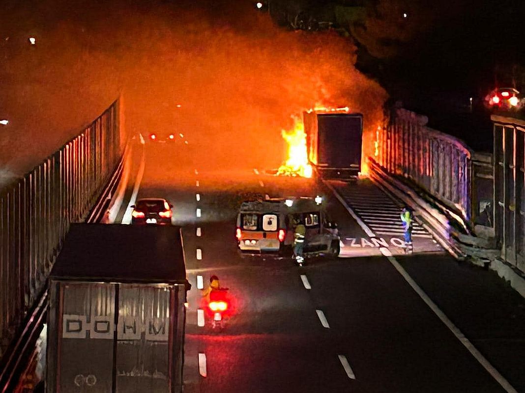 incendio autostrada A10 10 gennaio 2025