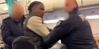 Ex calciatore del Genoa, Omeonga denuncia aggressione della Polizia Stephane Omeonga polizia aereo