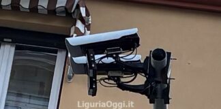 Marassi, le telecamere del semaforo intelligente riprendono a fare multe Marassi telecamere Tred