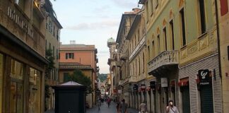 Genova, chiusura Giglio Bagnara, mercoledì presidio contro Sestri in s-vendita Sestri Ponente via Sestri Genova