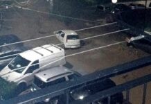 Maltempo a Genova, allagamenti nella notte, chiusi sottopassi Certosa via zella allagata