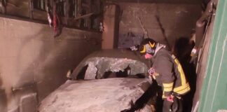 Genova, in fiamme un box a Voltri, molta paura ma danni contenuti Voltri incendio box via Buffa