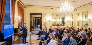 Elezioni Genova, oggi il primo vero confronto sul Commercio Confcommercio