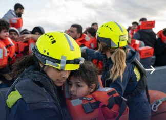 La Spezia, in arrivo la Sea Watch con 101 Migranti, tra loro 24 minorenni Humanity SOS Migranti