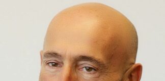 Chiavari, oggi il saluto laico al giornalista Roberto Pettinaroli Roberto Pettinaroli