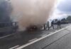 Autostrade, auto a fuoco in A12: soccorsi sul posto, tratto chiuso Auto a fuoco A10