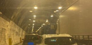 Caos Autostrade, Tir fermo in A7, code e proteste coda autostrada