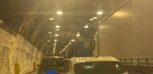 Caos Autostrade, code e disagi nonostante gli annunci di riduzione cantieri coda autostrada