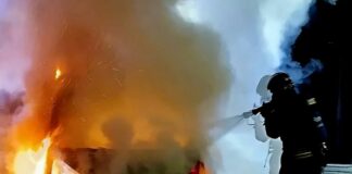 Caos Autostrade, furgone in fiamme sulla A26 Voltri – Gravellona Toce auto fiamme vigili del fuoco