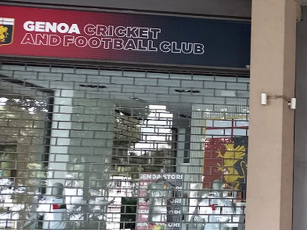 Genoa Store via XII ottobre Genova