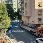 Marassi viale Bracelli gru bloccata