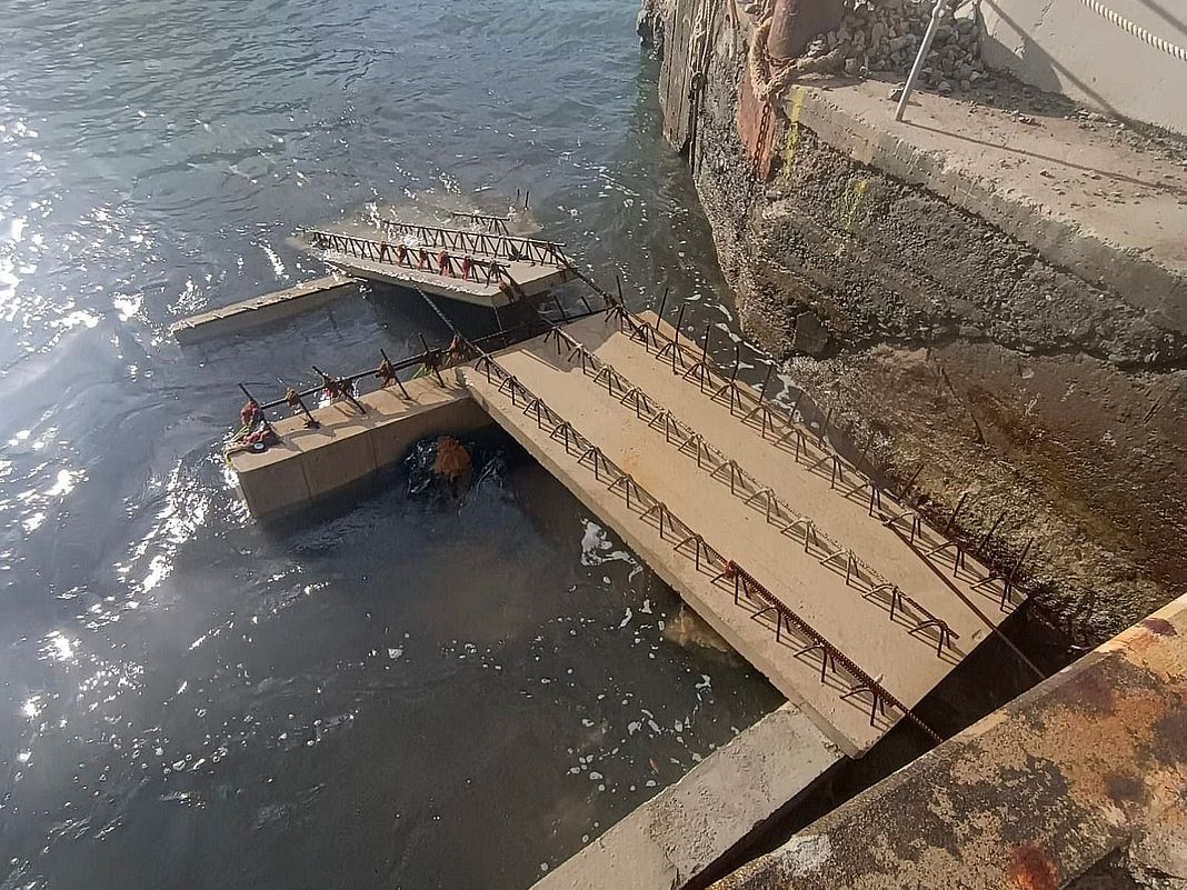 nervi banchina porticciolo affondata cassoni