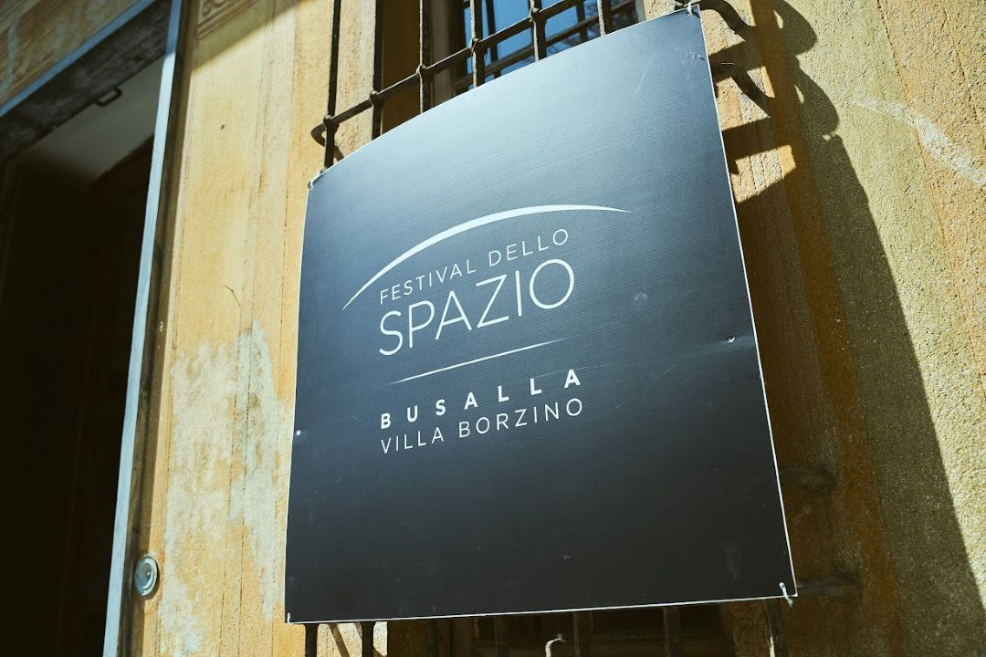 Festival dello Spazio Busalla targa a Villa Borzino