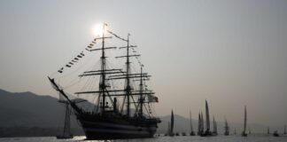 L’Amerigo Vespucci è arrivata a Genova per la festa della Marina Militare Nave Amerigo Vespucci Genova (2)