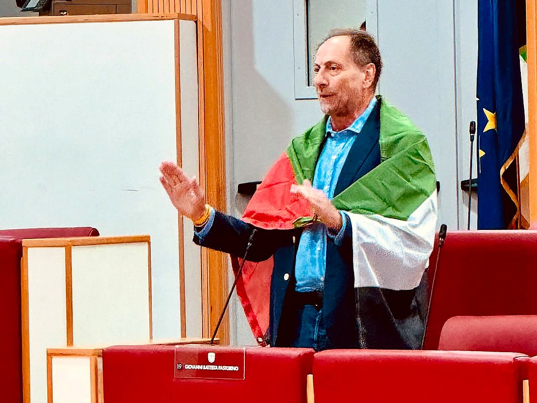 Gianni Pastorino bandiera Palestinese, Gaza, Regione Liguria