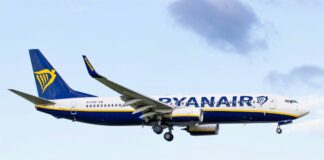 Aeroporto di Genova, volo per Bruxelles in ritardo di 4 ore, passeggeri bloccati Volo Genova Bruxelles in ritardo Ryanair