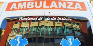 Tragedia sulle alture di Rapallo, uomo morto dopo la caduta da una fascia ambulanza croce verde Recco