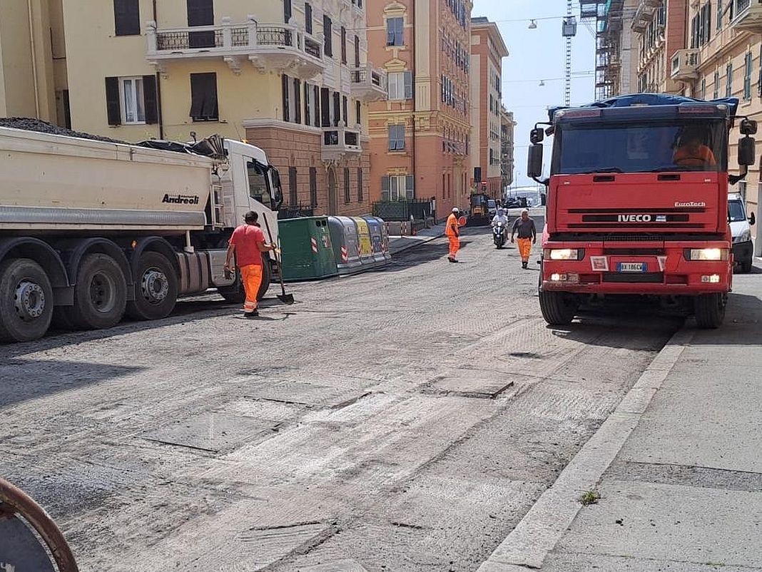 asfalto strade via Trieste