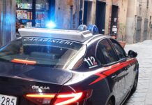 Genova, trovati con droga e 1300 euro in contanti nei vicoli: arrestati due giovani carabinieri, vicoli, Genova