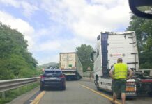 Autostrade, camion perde rimorchio: pomeriggio da incubo in A7