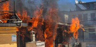 Alassio, hotel in fiamme: evacuati clienti e personale, sul posto i soccorsi Incendio Hotel Alassio