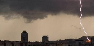 Meteo Liguria, in arrivo peggioramento. Arpal: “Situazione fino a venerdì da attenzionare” Temporale Genova