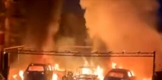 Diano Marina, in fiamme tre auto e alcuni scooter, indagini Diano Marina incendio 22 luglio 2025