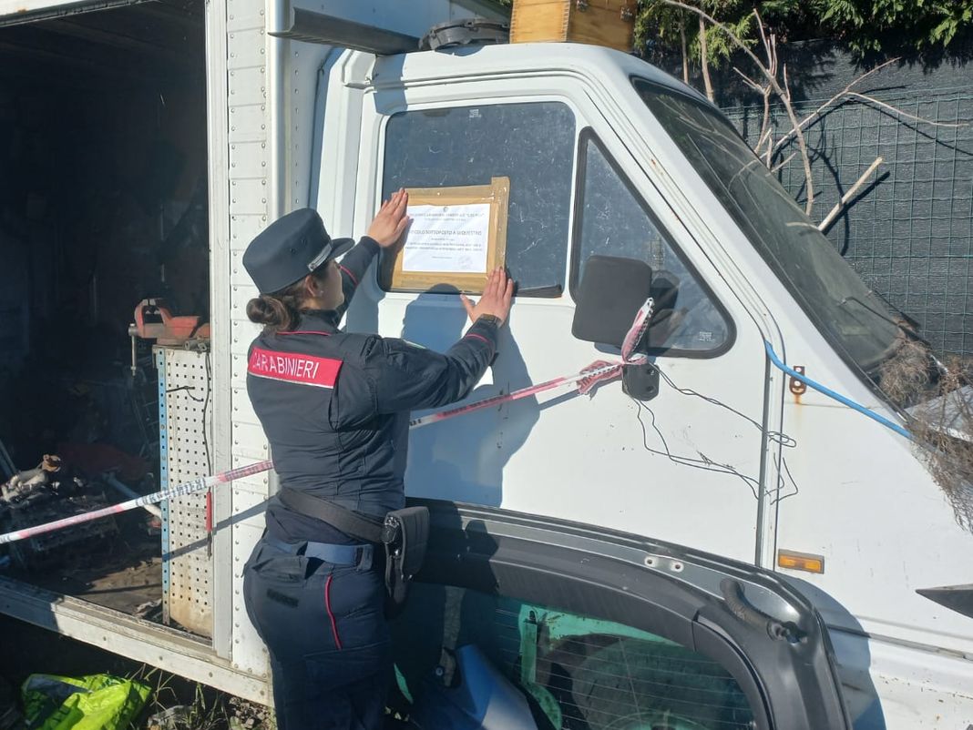 Carabinieri forestali rifiuti pericolosi