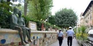 Alassio, incidente autonomo all’alba: viaggiavano in tre a bordo di uno scooter con l’autista ubriaco