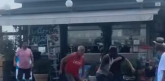 Alassio, nuova rissa in pieno giorno: calci e pugni sotto gli occhi dei passanti Rissa centro Alassio