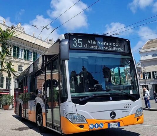 Genova, Bilancio Amt e inchiesta, PD: i numeri parlano chiaro Autobus Amt 35 Genova
