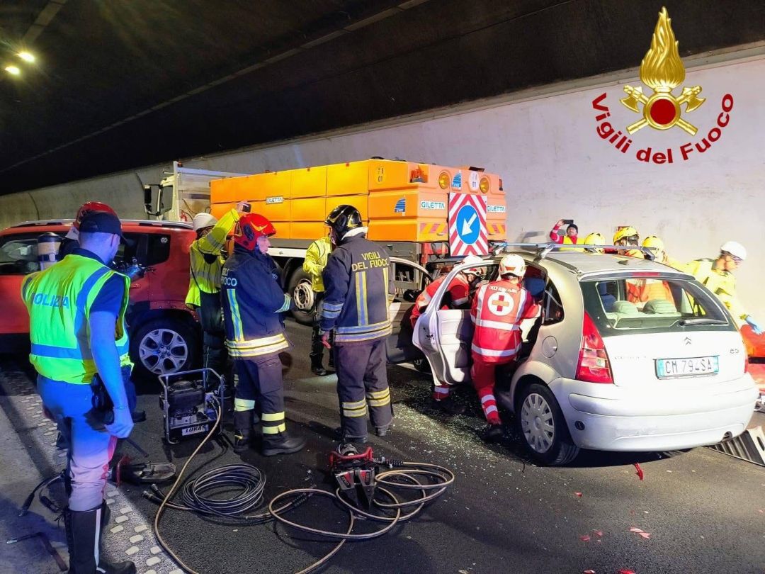 Esercitazione Vigili del Fuoco A12