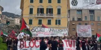 Sciopero generale a Genova, cortei e manifestazioni in atto: disagi al traffico Manifestazione studenti Palestina