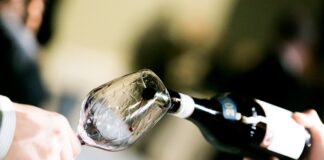 Genova, martedì 9 settembre torna il corso per diventare sommelier Vino Corso Commelier Genova