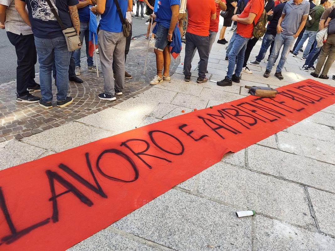 no forno cornigliano protesta comitati