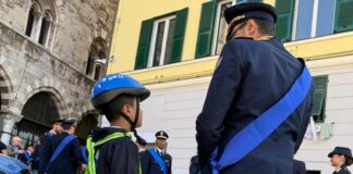 Genova, la polizia festeggia il patrono San Michele Arcangelo a Prè San Michele Arcangelo polizia