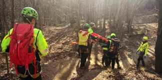 Sassello, morto in ospedale l’uomo disperso nei boschi e ritrovato dopo due giorni soccorso alpino cercafunghi ferito