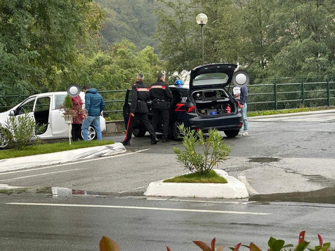Carabinieri arresto stupro Carasco