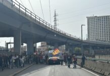 Sciopero generale a Genova, in movimento il corteo del pomeriggio: nuove chiusure Sciopero generale 3 ottobre