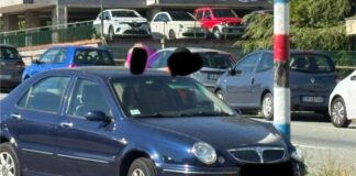 Genova, auto va a sbattere in corso Europa: traffico e code Incidente corso Europa