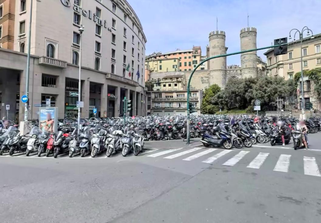 Piazza Dante Genova