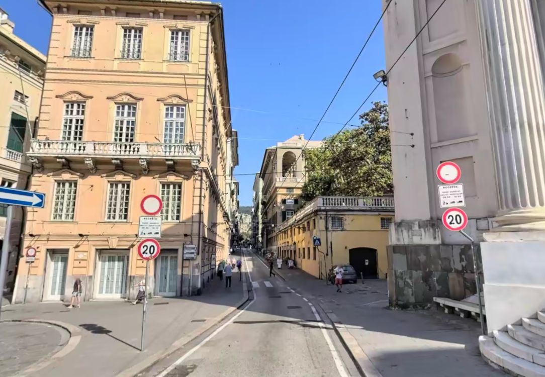 Via Balbi Genova