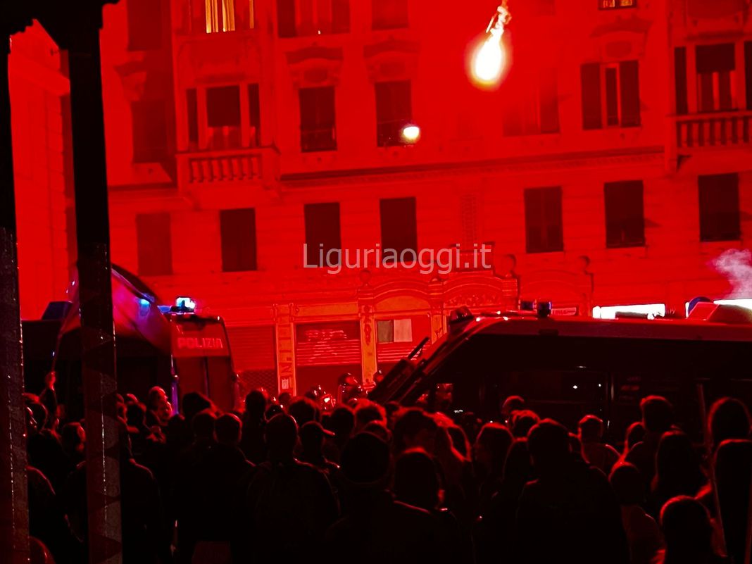 manifestazione alimonda casa pound