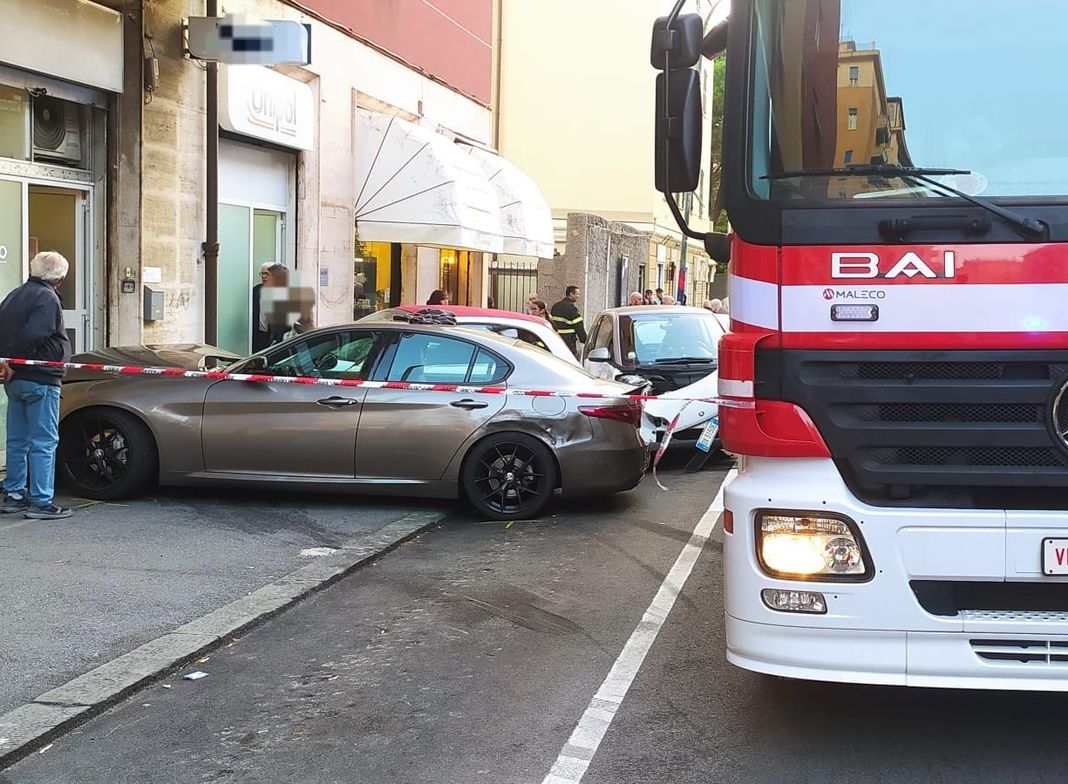 incidente via Bologna 14 ottobre 2025