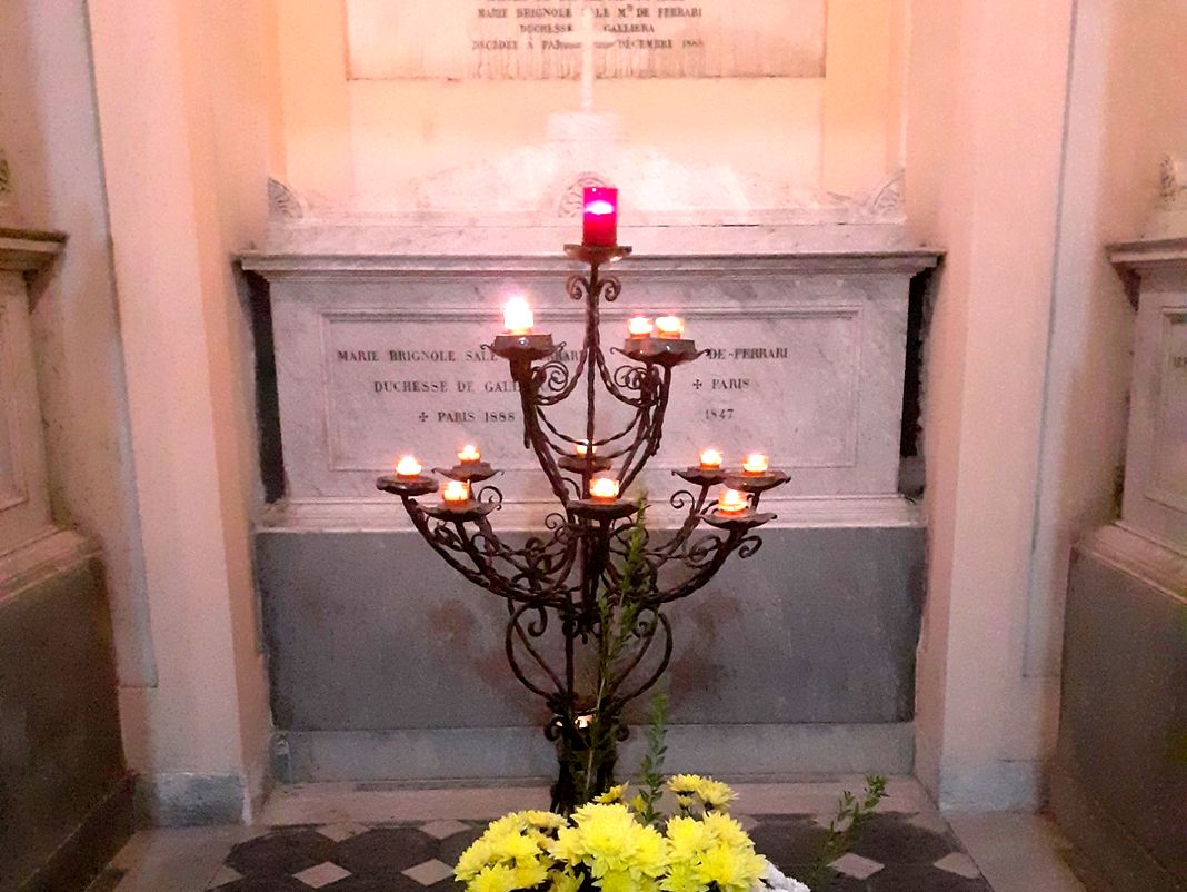 cripta villa duchessa di Galliera Voltri