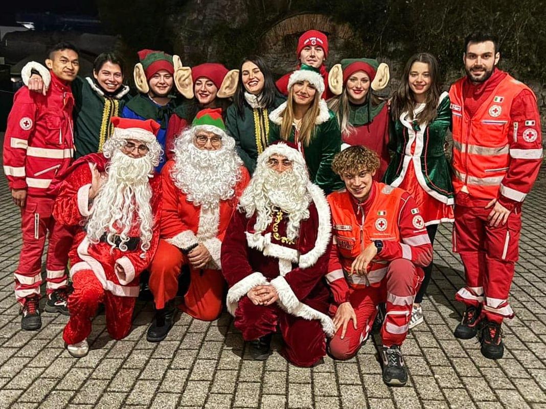 Babbo Natale Croce Rossa Italiana La Spezia