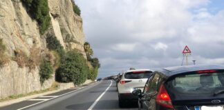 Traffico in tilt sull’Aurelia tra Savona e Celle Ligure, code anche in A10 Coda Celle Ligure Savona